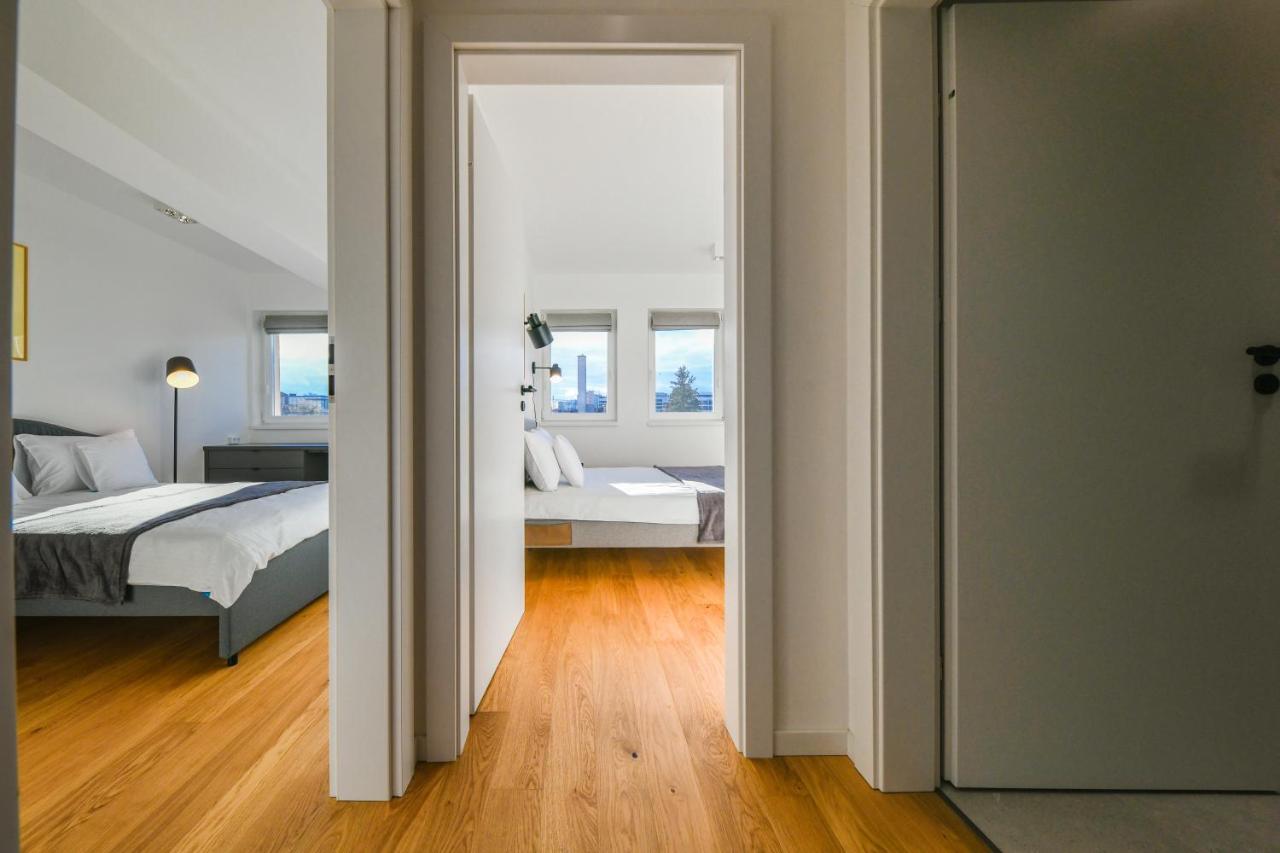 Charming 2 Bedroom Apartment クルージュ＝ナポカ エクステリア 写真